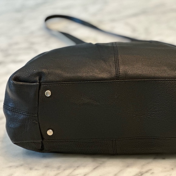 Kate Spade New York - Women’s Large Black Pebbled Leather Handbag / Crossbody - Picture 7 of 14